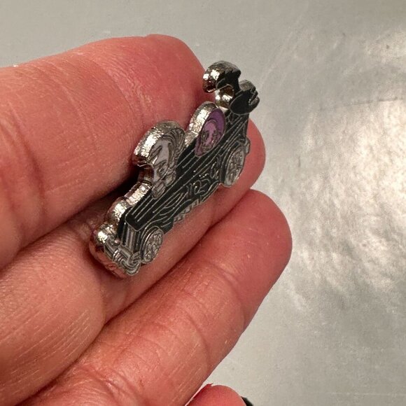 Disney Jack Skellington Nightmare Christmas Racer Car Trading Pin 2017 Badge - Picture 2 of 7